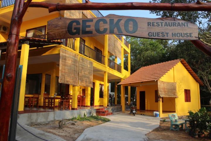 Gecko Guest House Фу Куок Екстериор снимка